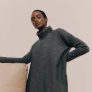 Cuyana 100% alpaca oversized sweater XS/S charcoal